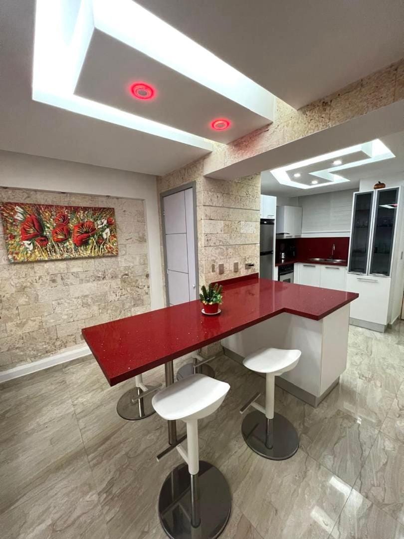 Apto Remodelado Playa y Marina Apartment in Venezuela
