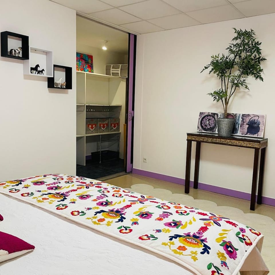 T4 spacieux au-dessus d'un centre équestre, proche bord de mer Apartment in Ploemeur