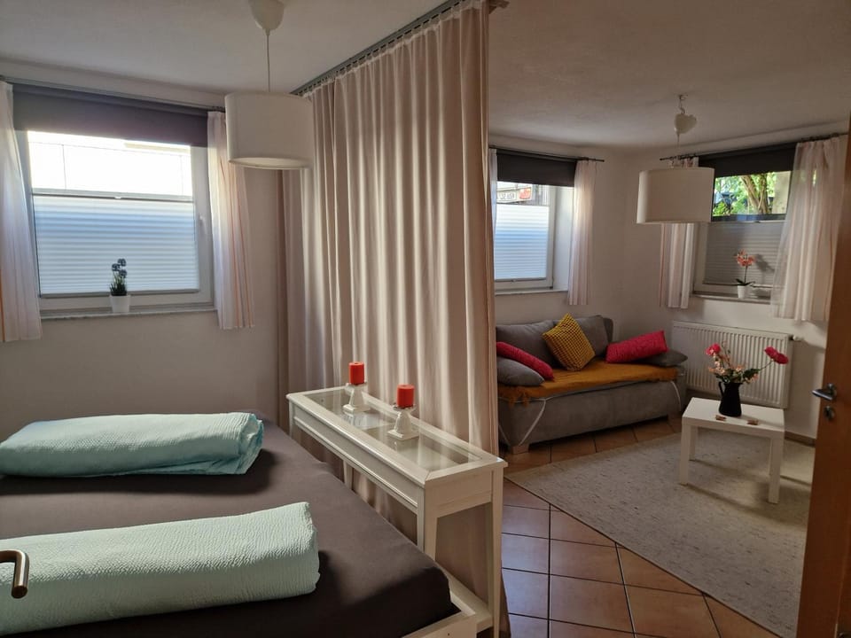 Living room, Photo of the whole room