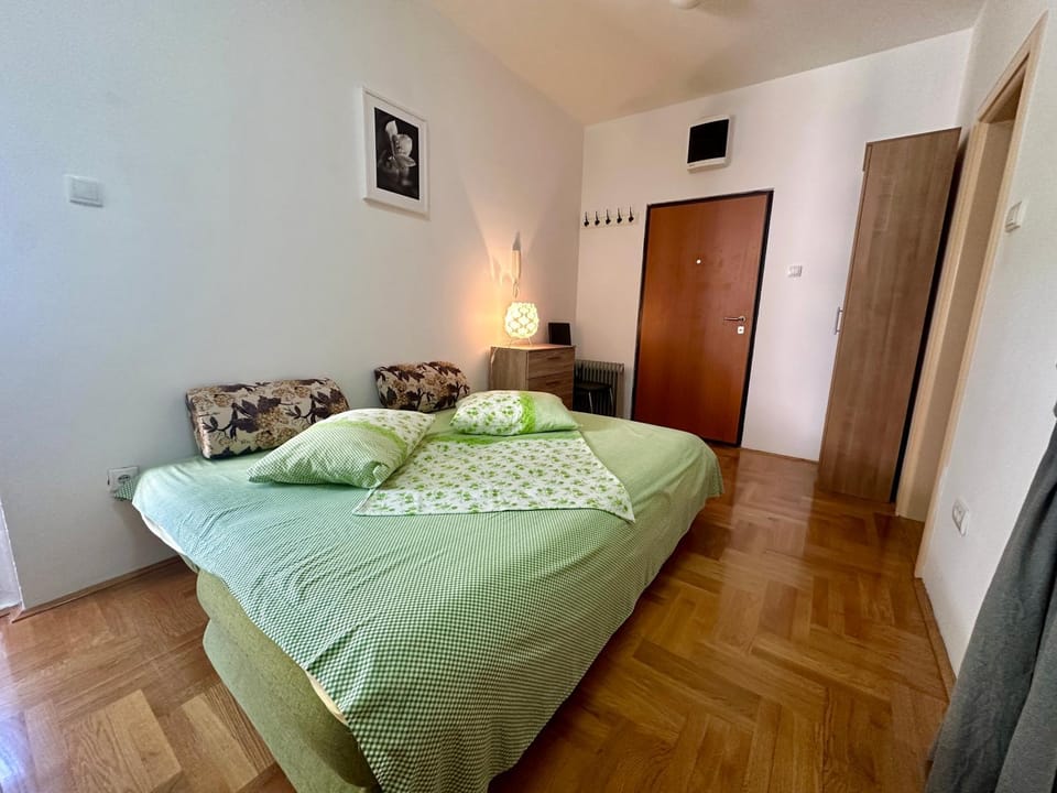 Happy Time Studio Apartment in Budva Municipality