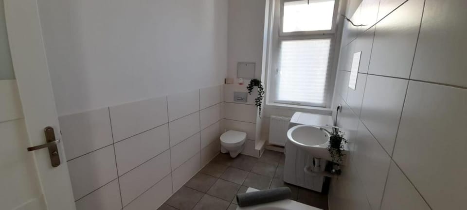 New flat for 7 Special price per month 4 Rooms Apartment in Thuringia, Germany