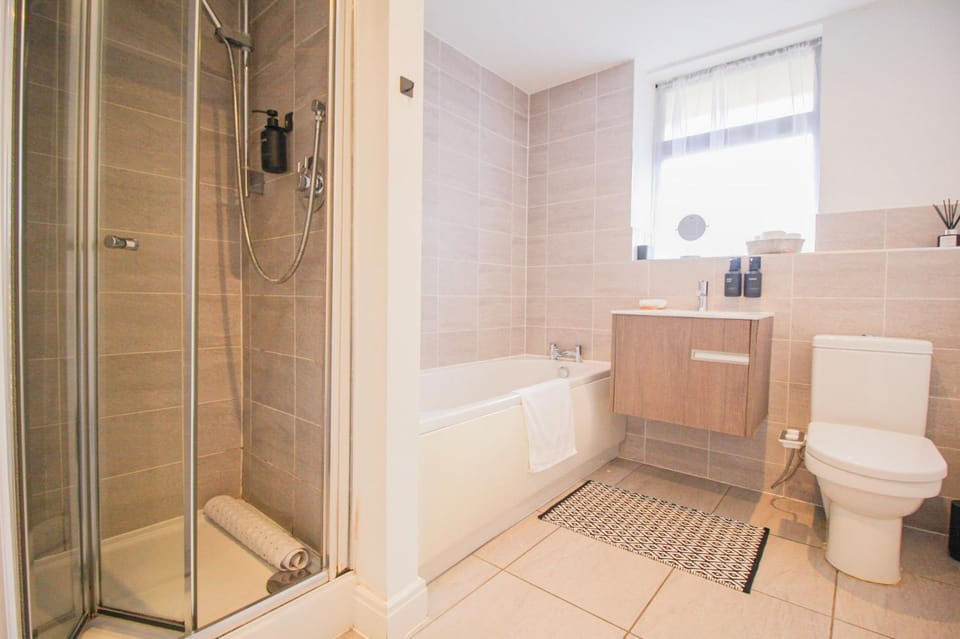 Shower, Bathroom, Bath, bidet