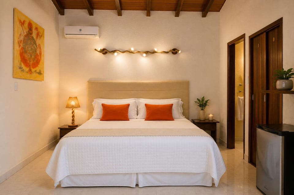 Photo of the whole room, Bedroom, air conditioner