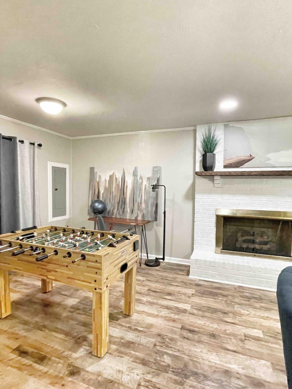 Decatur's Cozy Family Charm with Modern Touches House in Decatur
