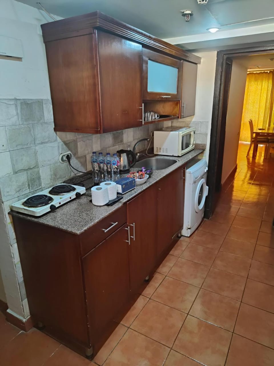 Kitchen or kitchenette, oven, stove