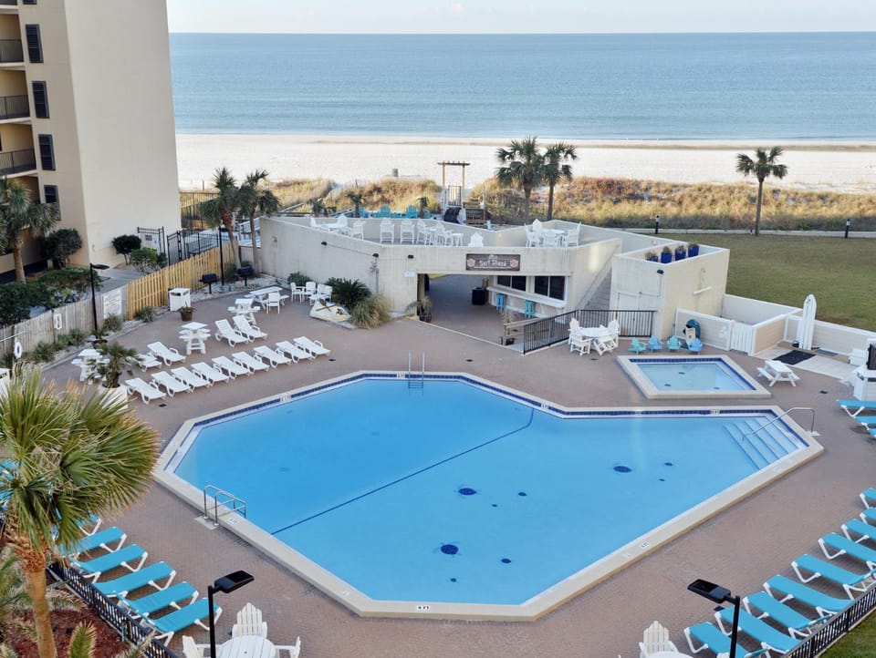 Beach, Pool view, Sea view, Swimming pool, Swimming pool, sunbed