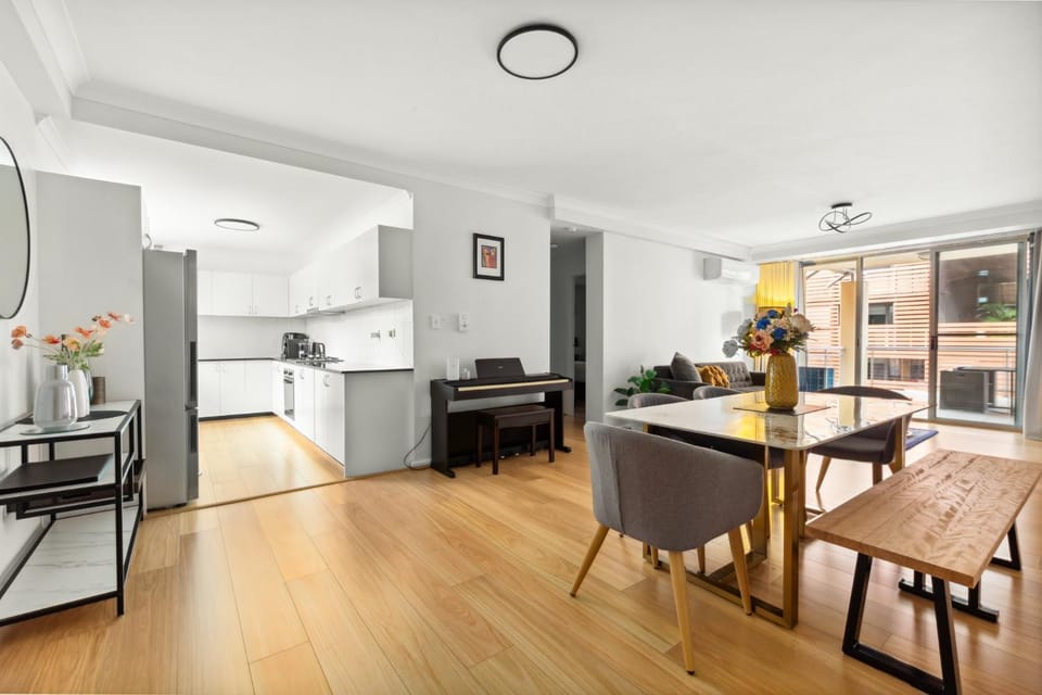Spacious 2-Bed Apartment Near Parramatta CBD Apartment in Parramatta