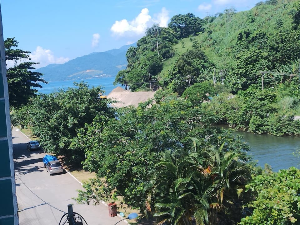 Apartamento completo na praia Apartment in Mangaratiba