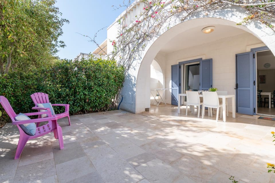 Property building, Patio, Garden