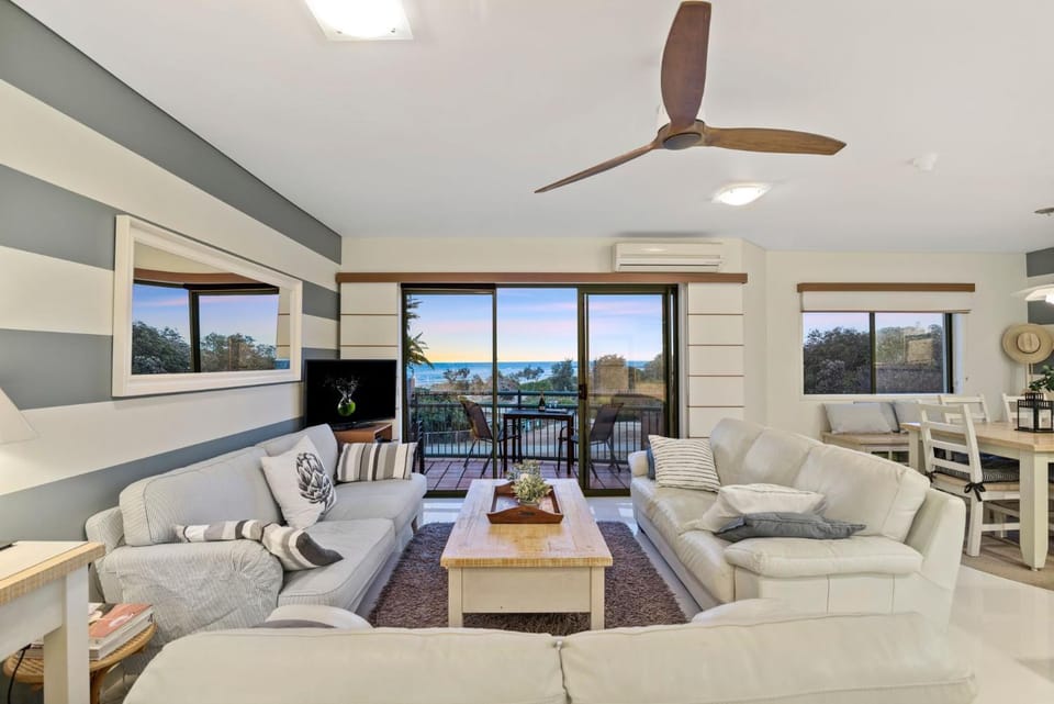 Beautiful Palm Beach Apartment in Palm Beach