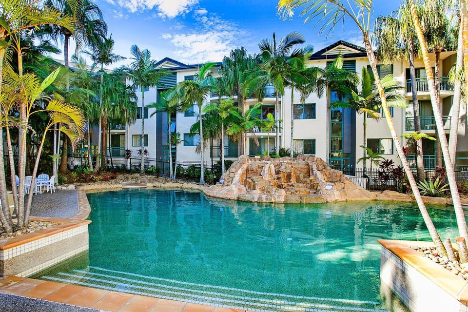 Beautiful Palm Beach Apartment in Palm Beach