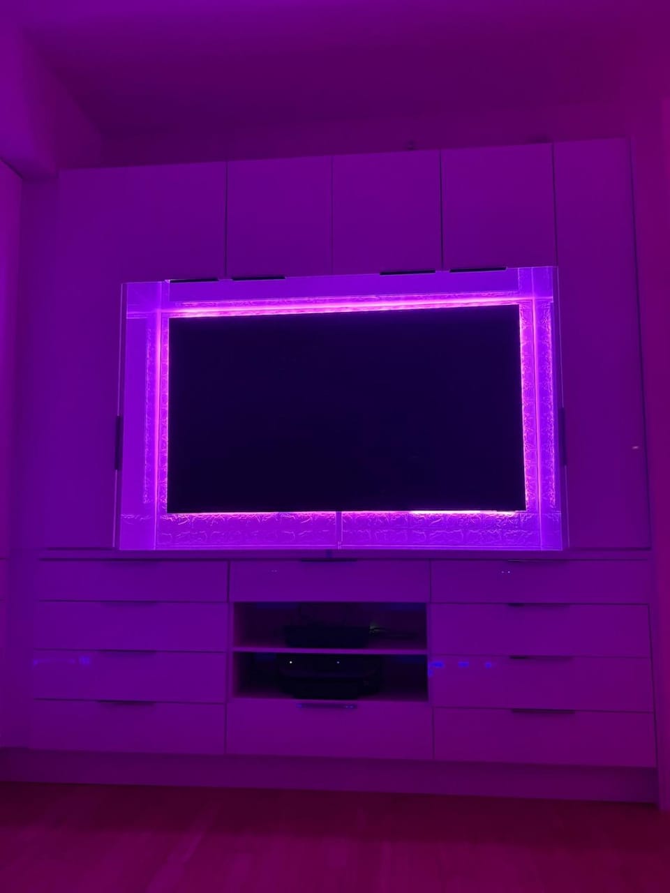 TV and multimedia, Evening entertainment