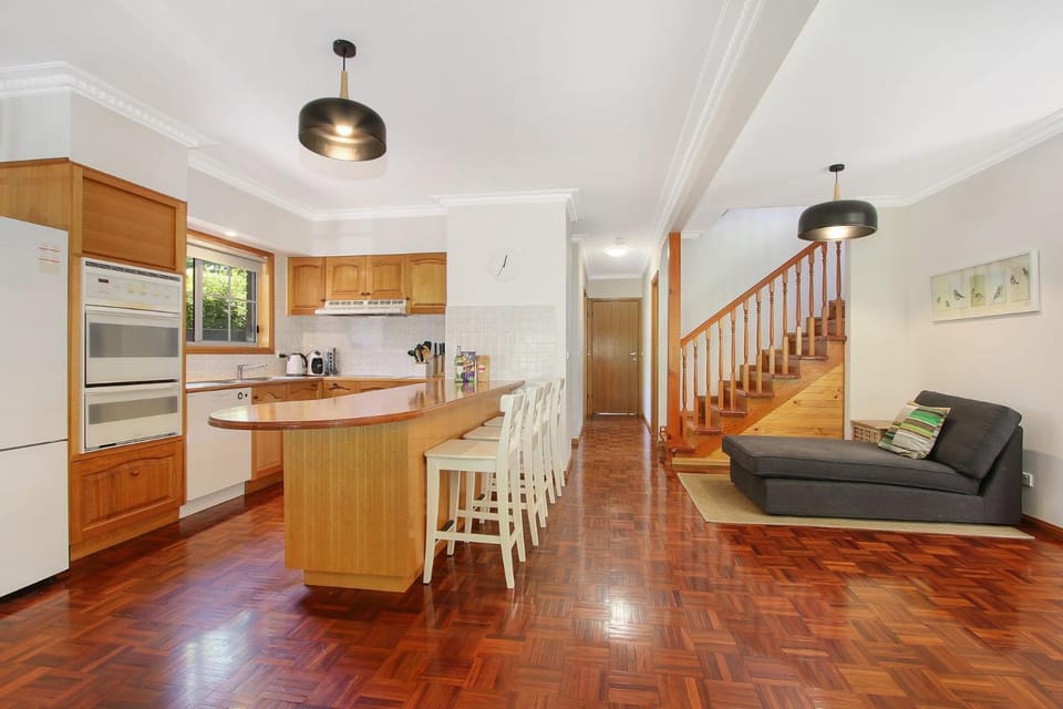 Canyon Walk House and Unit House in Porepunkah
