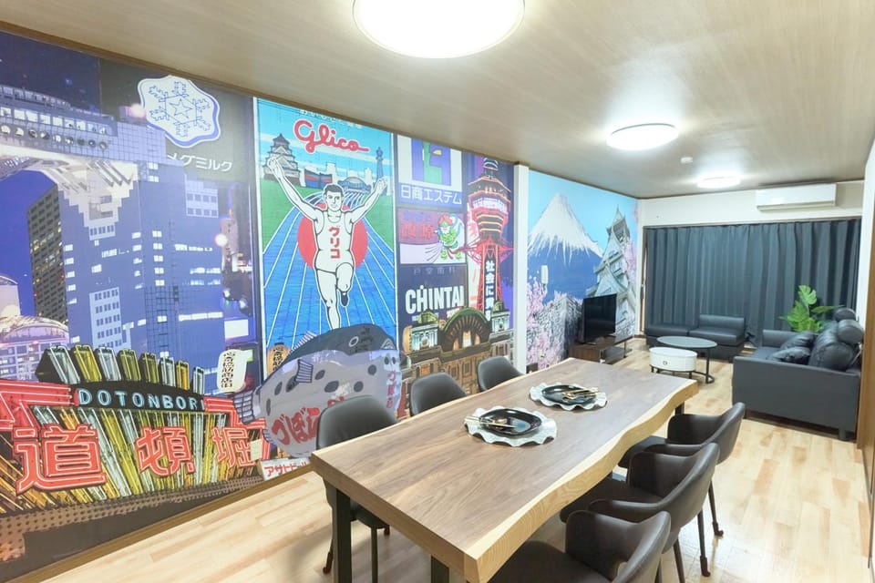 Living room, Dining area