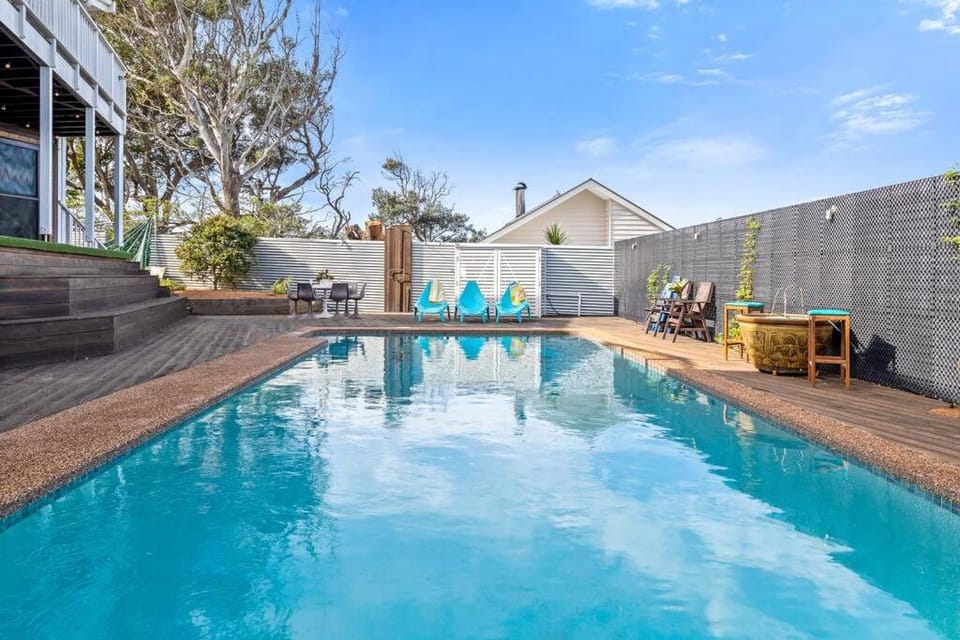Pool view, Swimming pool