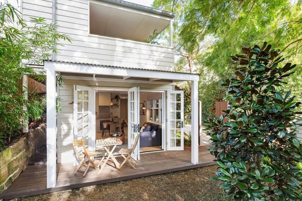 Patio, Garden view