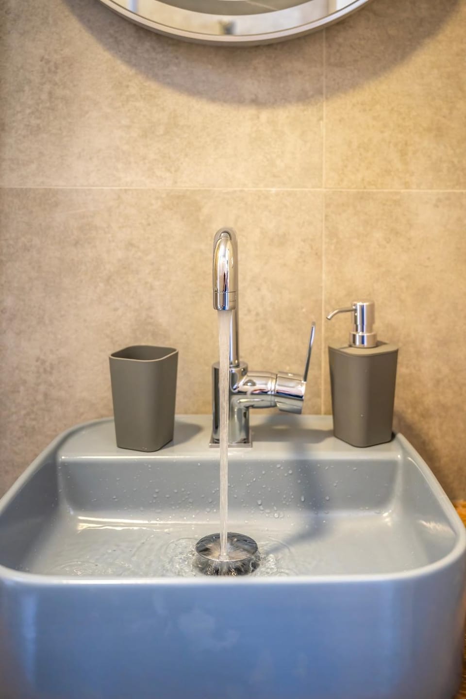 Bathroom, TV and multimedia