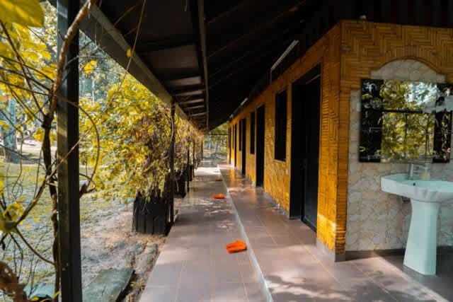 Escape to Nature Cozy Terrace Room by the River Chalet in Pahang, Malaysia