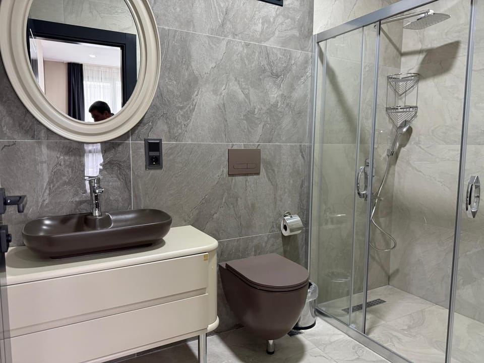Shower, Bathroom