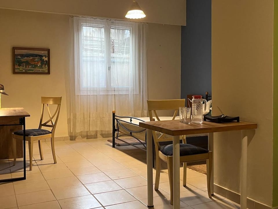 Quiet Little Studio in Kolonaki Apartment in Athens