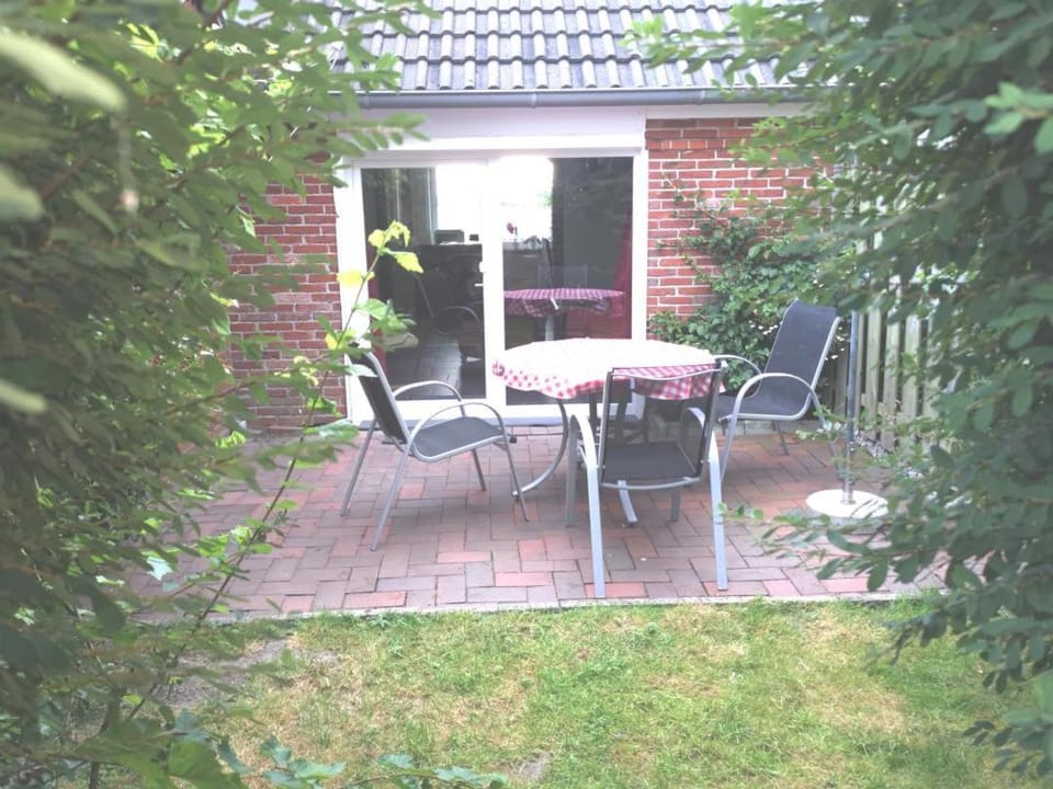 NEU! Landhaus Ilona - Ferienwohnung Apartment in Norden