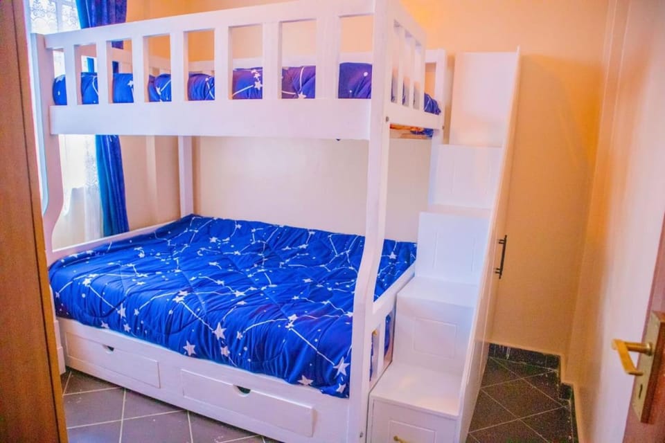 Peshlocs B&B3 Bed and Breakfast in Kenya