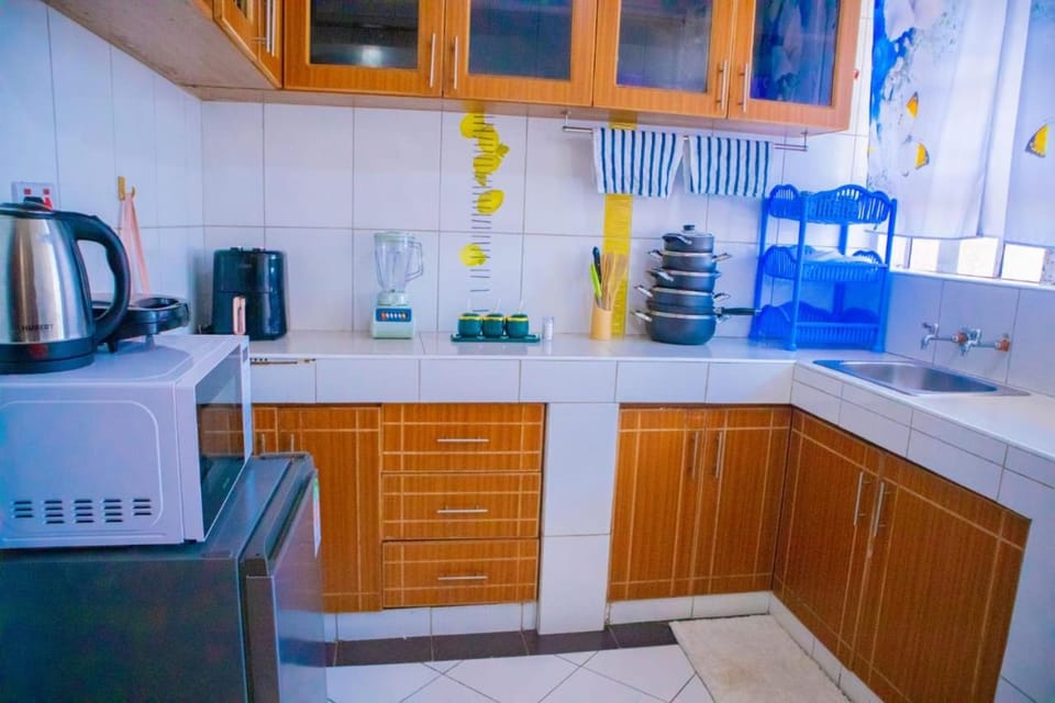 Peshlocs B&B3 Bed and Breakfast in Kenya
