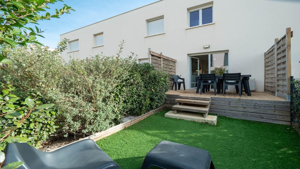 Patio, Garden, Garden view