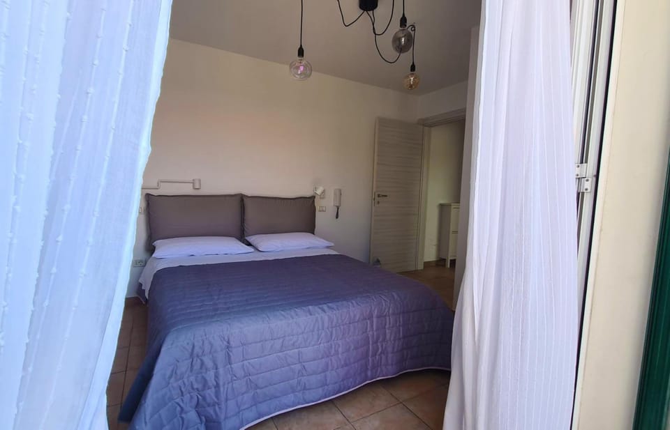 Ariammare - small penthouse Apartment in Grottammare