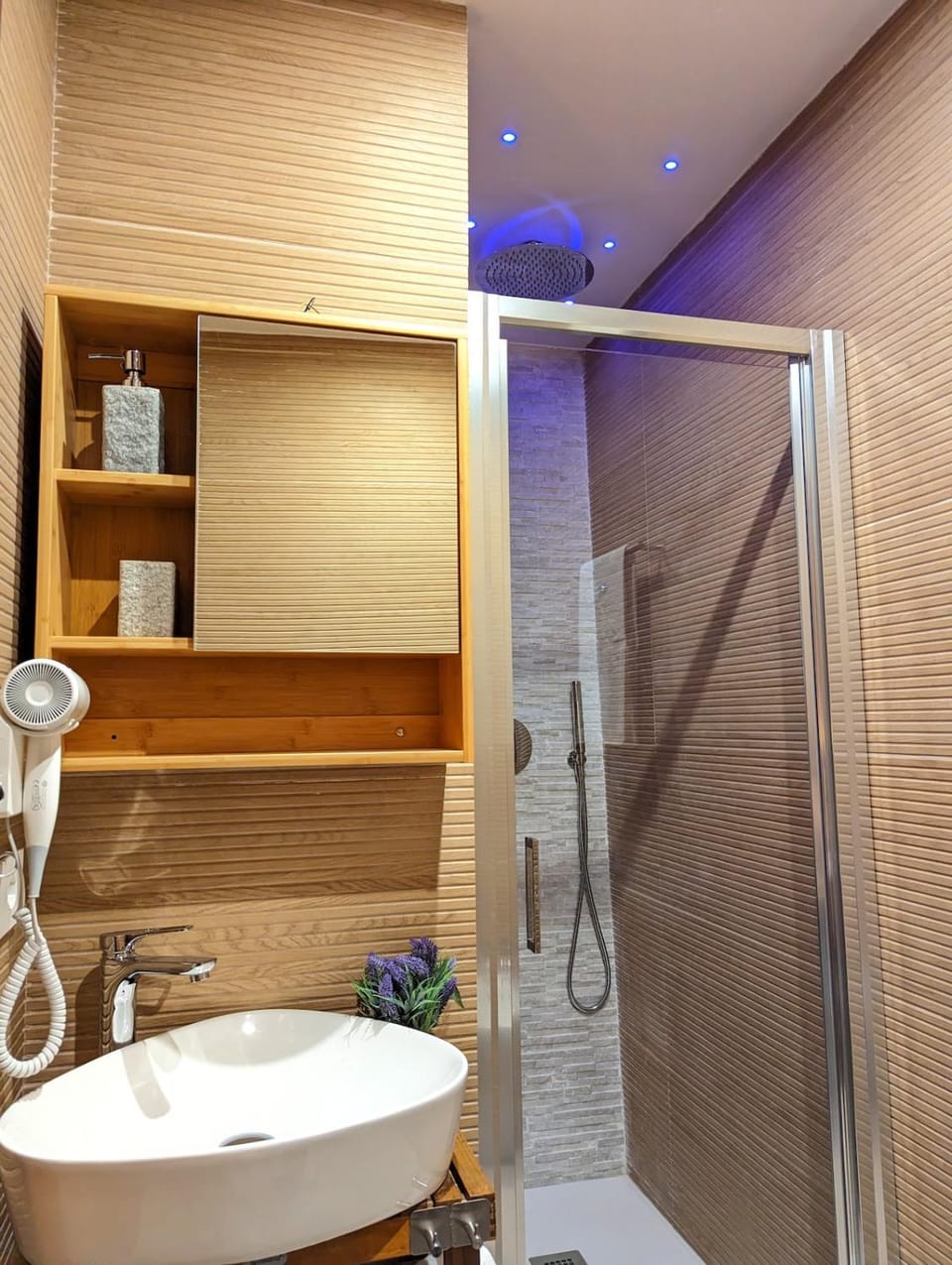 Shower, Bathroom