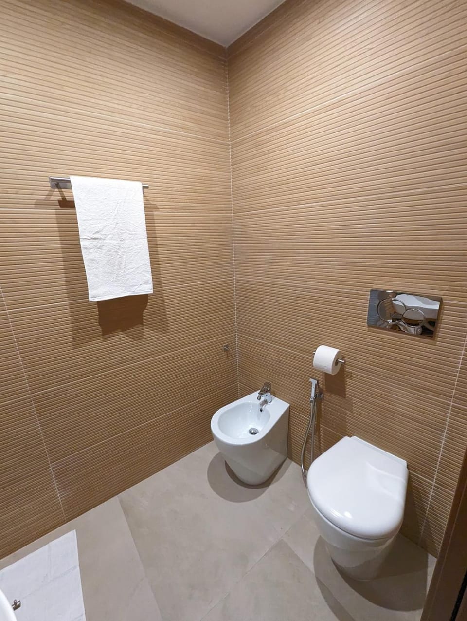 Bathroom, bidet