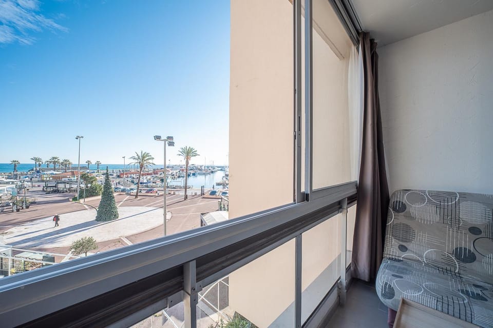 Day, View (from property/room), Sea view