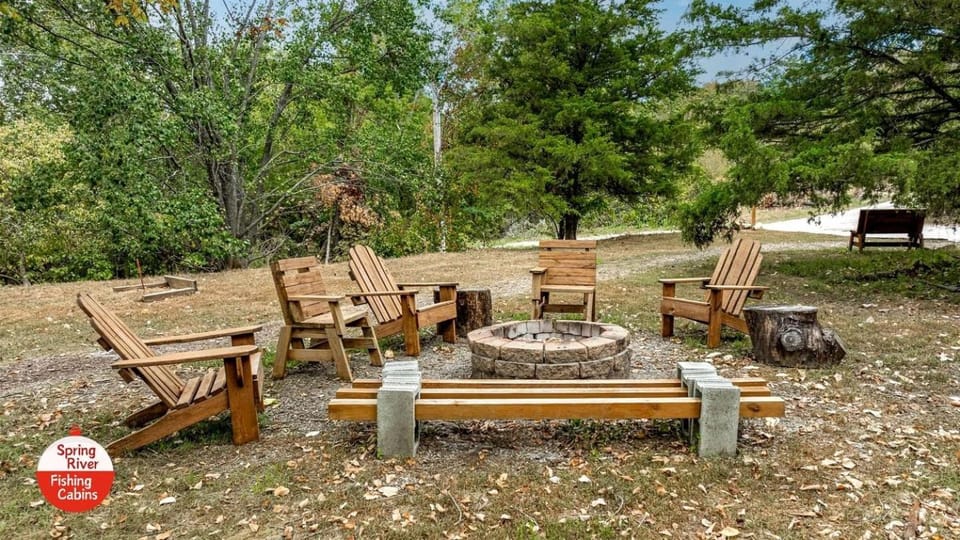 Wonderful Rustic Cabin with Barbecue in Miami, Oklahoma Cabin in Ozark Mountains