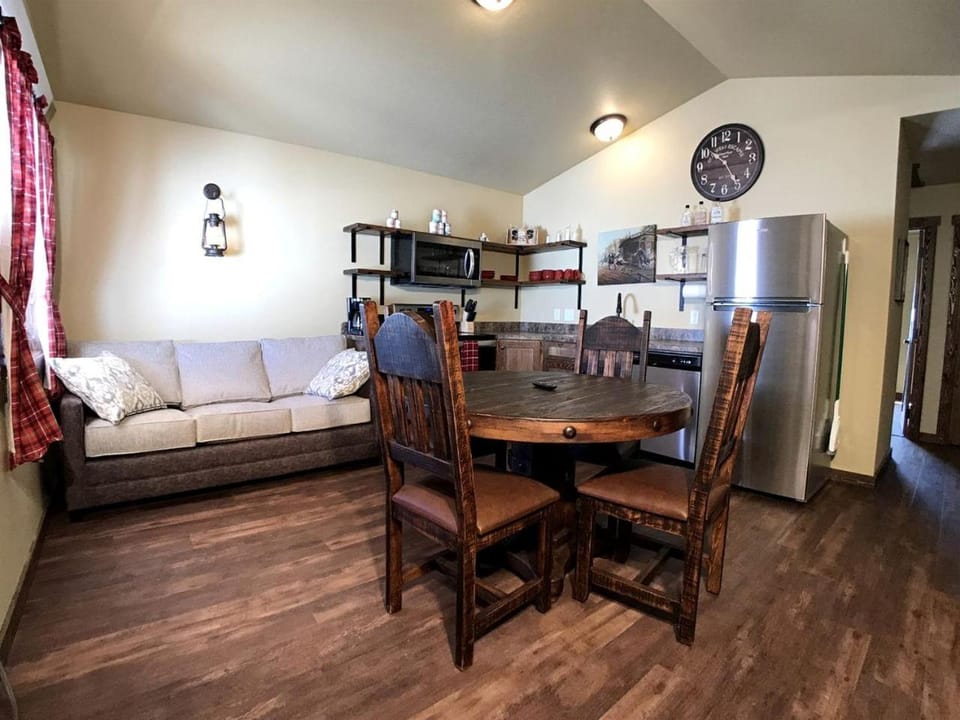 Fantastic Old West Cabin with All Commodities in Island Park, Idaho Cabin in Island Park