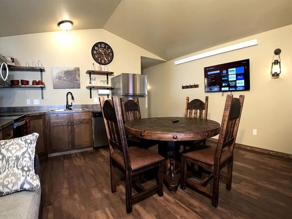 Fantastic Old West Cabin with All Commodities in Island Park, Idaho Cabin in Island Park