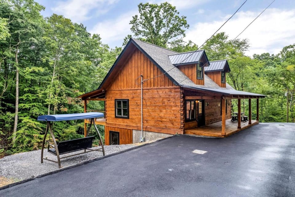 Enchanting Cabin with Game Room, Indoor Pool and Porch in Tennessee Cabin in Sevierville