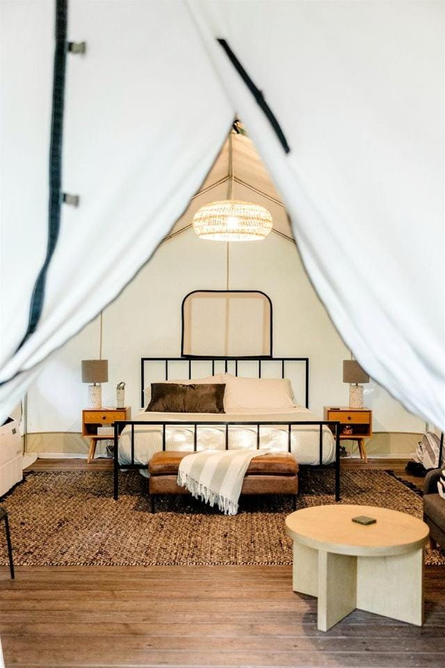 Stunning Tented Cabin with Fire Pit in Des Moines, Iowa Cabin in Ankeny