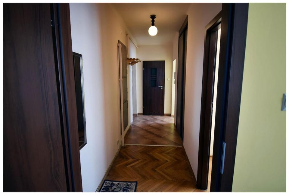 Color 24 - Złoty Punkt Apartment in Poland