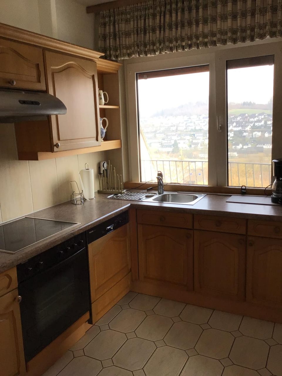 Kitchen or kitchenette, Living room