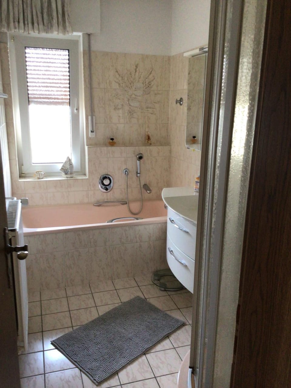 Bathroom, Living room