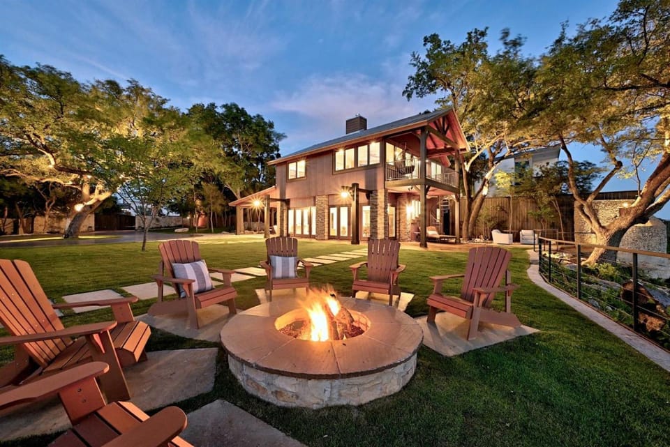 AustinTeton's Resort in Austin, TX House in Hudson Bend