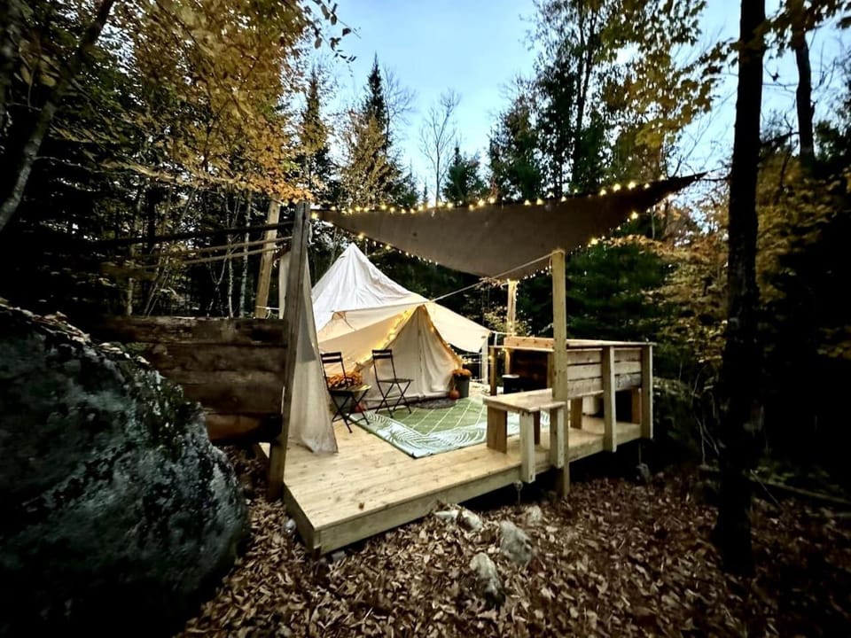 Canvas Bell Tent in the Woods in Hardwick, VT Luxury tent in Hardwick