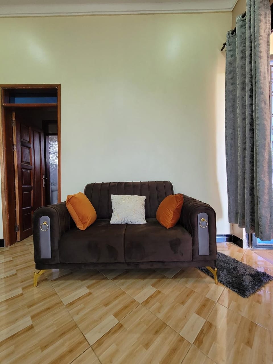 PristineHost MGT Apartment in Kampala