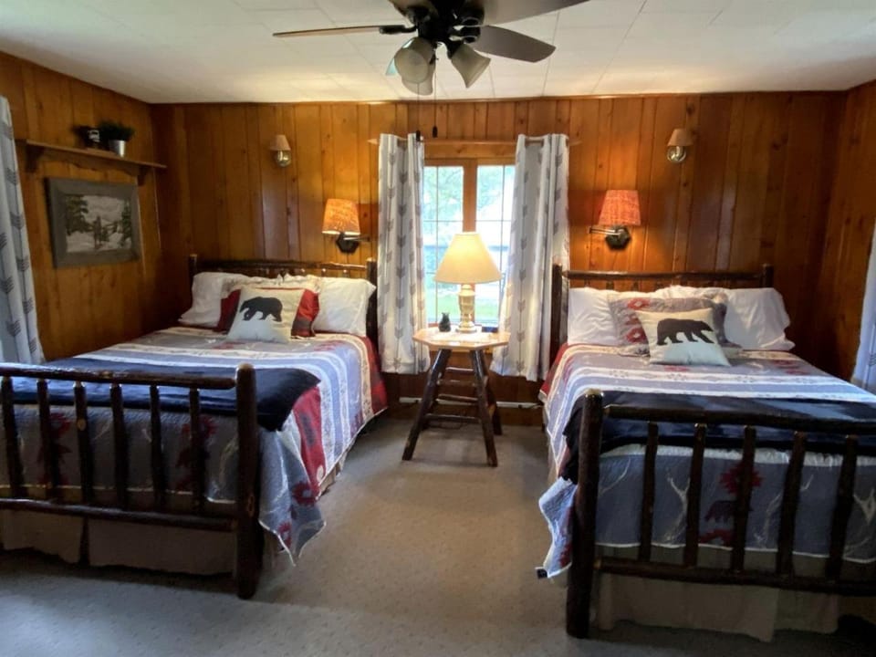 Delightful Secluded Cabin in Riverside, Wyoming Cabin in Wyoming