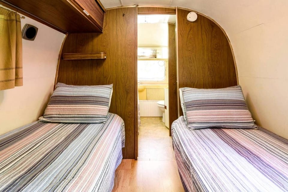 Vintage Airstream Trailer for a Glamping Escape in Alabama House in Lewis Smith Lake