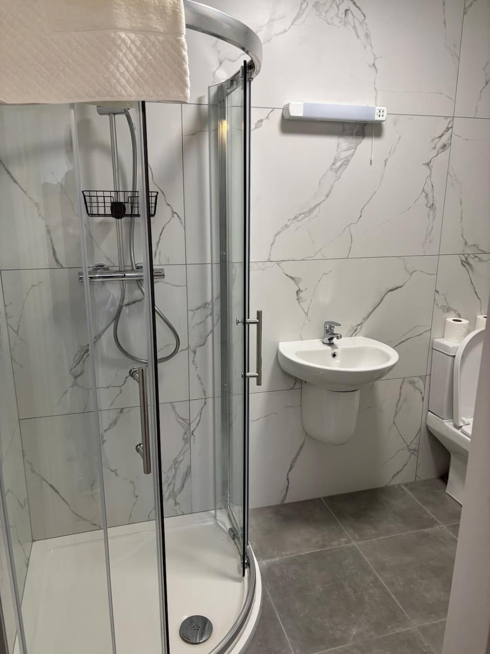 Shower, Toilet, Bathroom