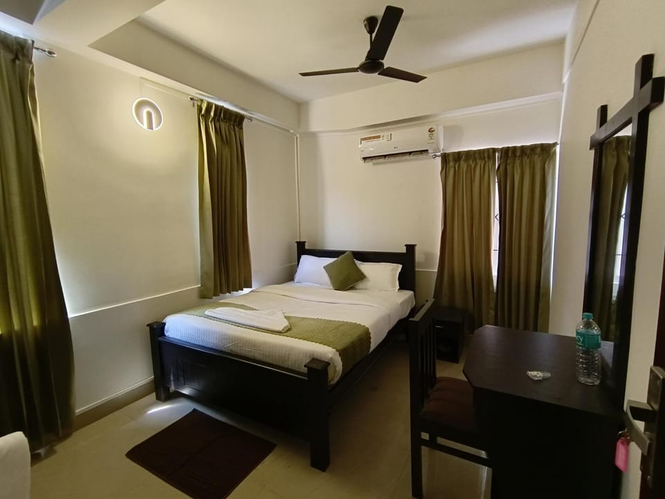 TV and multimedia, air conditioner