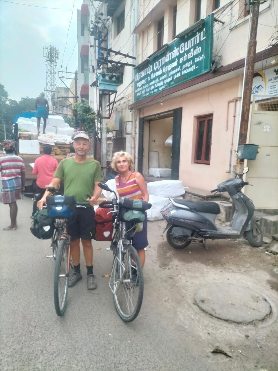 JasLittleWood Palace Bed and Breakfast in Madurai