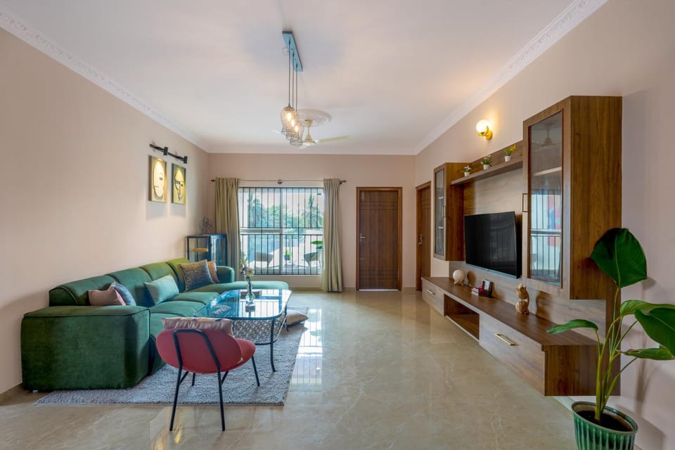 TV and multimedia, Living room, Seating area