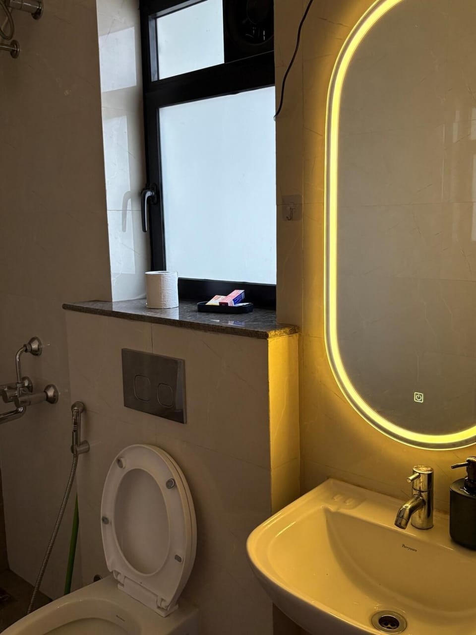 Sonyas Riverside Retreat 14 Near EON IT Park Apartment in Pune